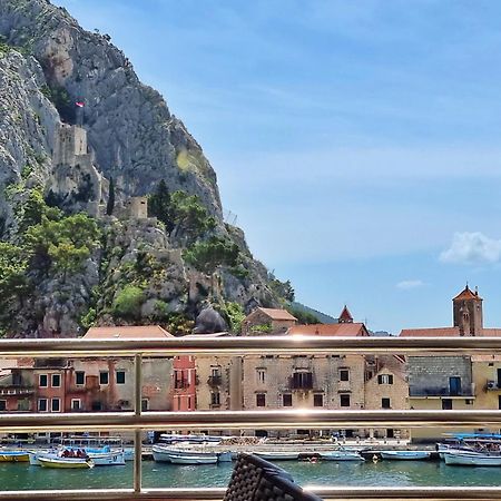 Mitra Zonata Blue Lägenhet Omiš Exteriör bild